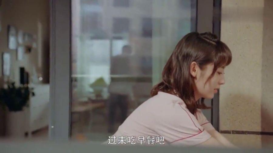 太豪了！刘南希晒四世同堂，住35w月子会所，婆婆送10w红包引热议